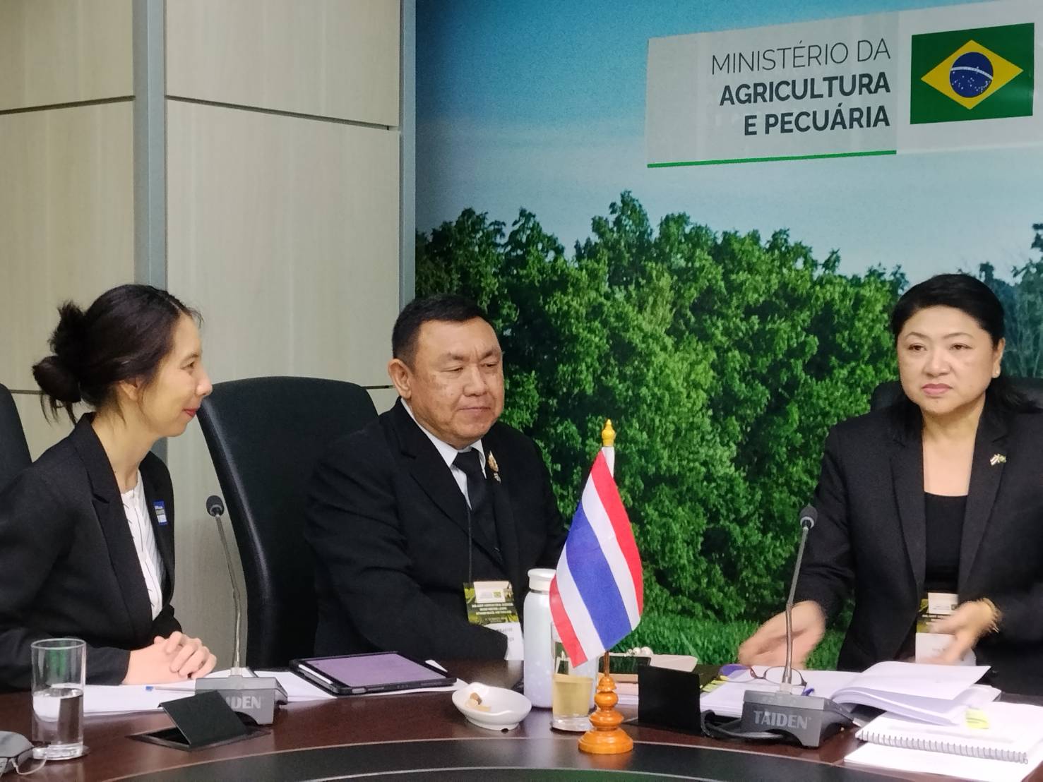 title - ส.ป.ก. ร่วมประชุมคณะทำงานร่วมด้านการเกษตรไทย-บราซิล ครั้งที่ 2 เดินหน้าความร่วมมือด้านกาแฟ ดิน และเทคโนโลยีการเกษตร